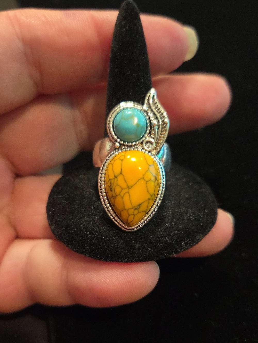 SILVER-TONE RING WITH YELLOW AND BLUE TURQUOISE LOOK STONES